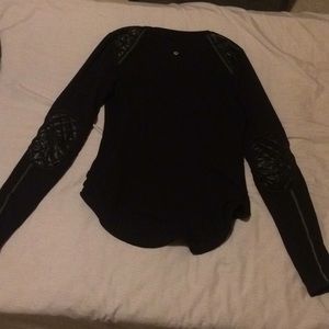 Lululemon long sleeves